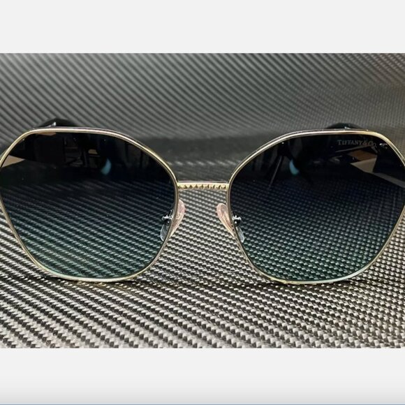 NEW TIFFANY & co. Silver Blue Gradient Women\'s Sunglasses main image 3